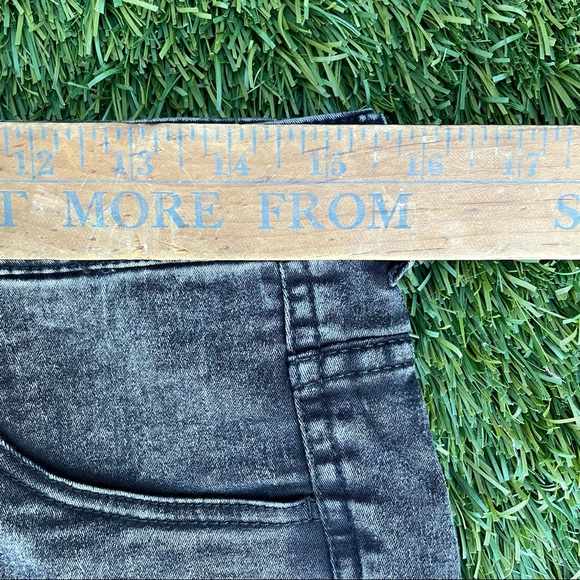 NWT H&M Jeans - Picture 7 of 10